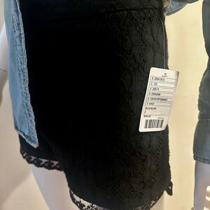 Kimchi Blue Black Lace Women Shorts